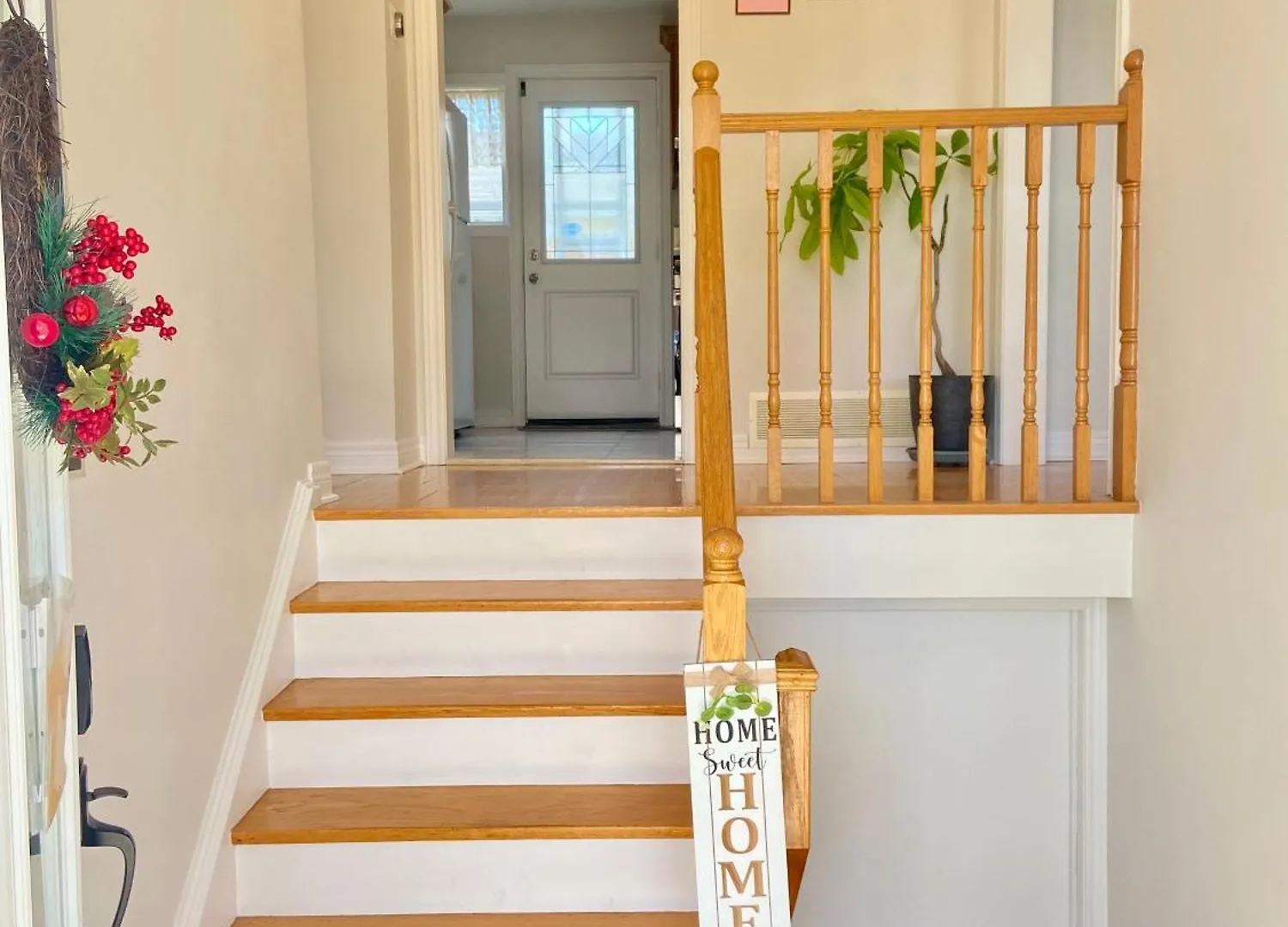 招待所 Sunny House - Main Floor, Free Parking, In Toronto酒店 加拿大